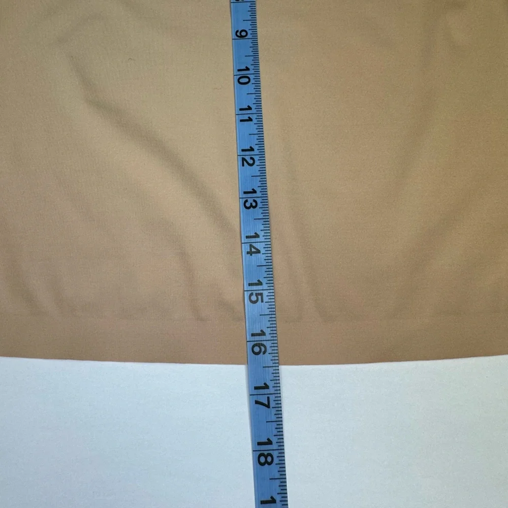 Knix Nude Nursing Tank, Size Medium - Picture 11 of 11